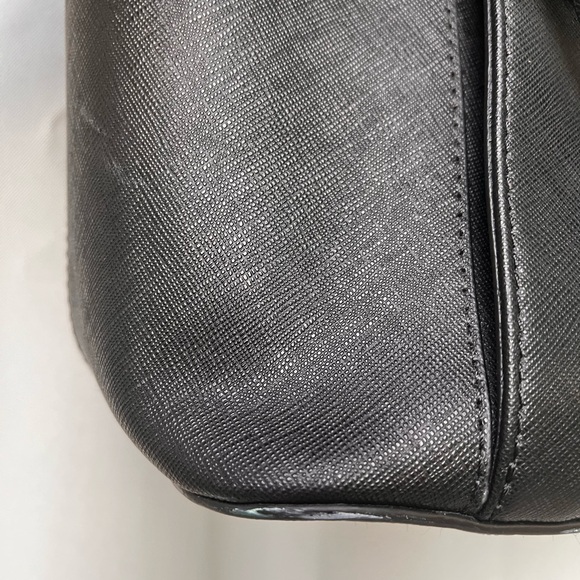 Michael Kors Bag - Picture 7 of 8